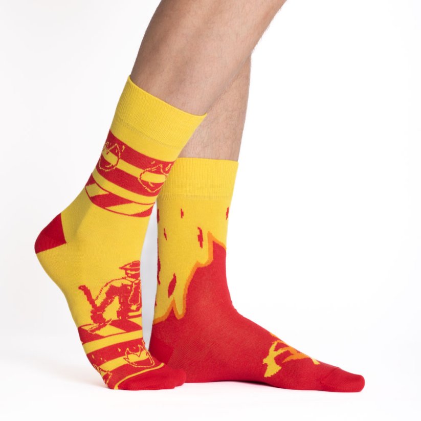 Veselé hasičské ponožky - Barva: Žlutá, Velikost: 35-38, Materiál: Bavlna